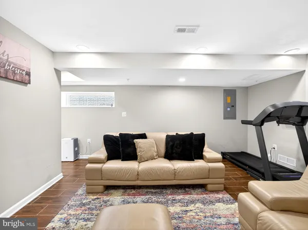 $505,000 | 6414 A Euclid Avenue, Elkridge, MD 21075