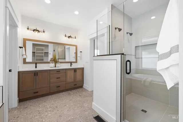 $799,900 | 5665 South Snowden Avenue, Meridian, ID 83642