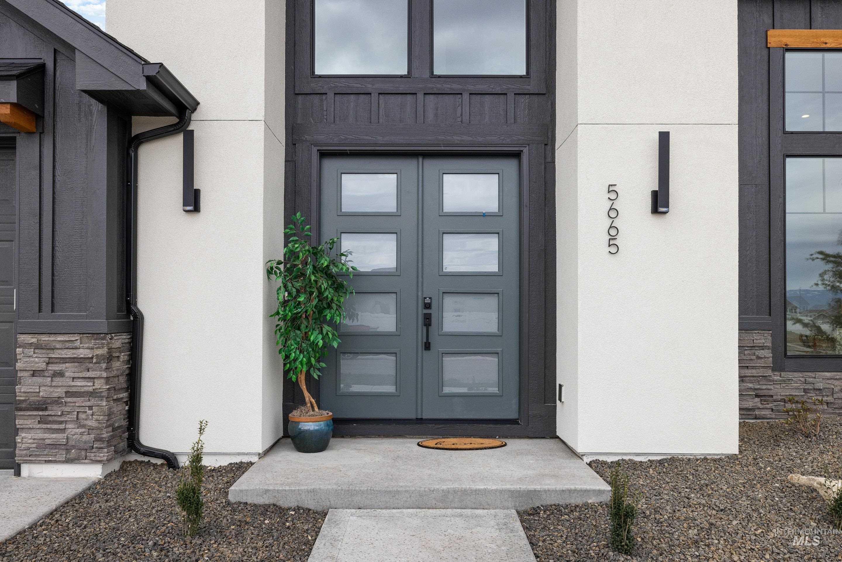 5665 South Snowden Avenue Meridian, ID 83642 - Photo 4 of 50