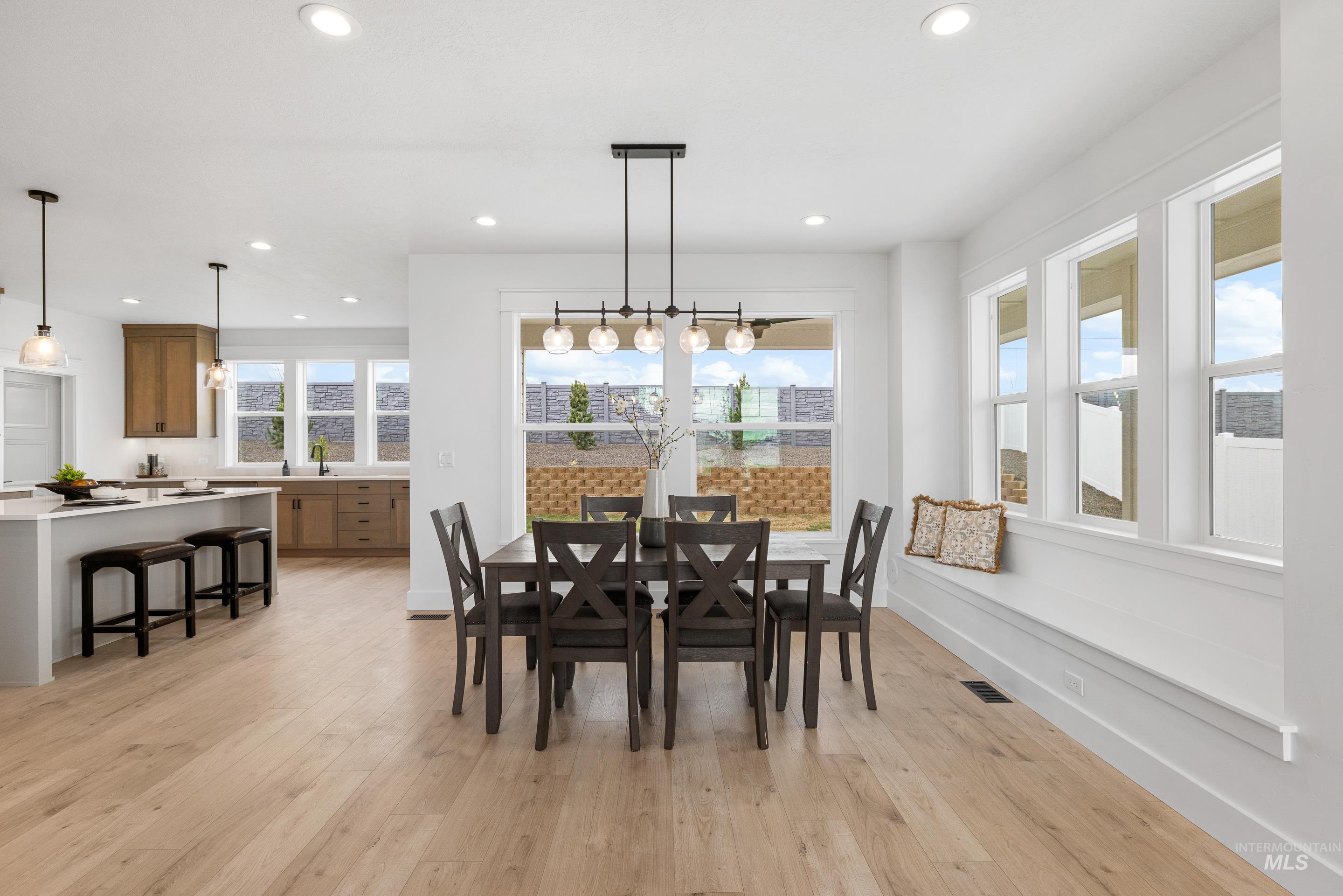 5665 South Snowden Avenue Meridian, ID 83642 - Photo 10 of 50