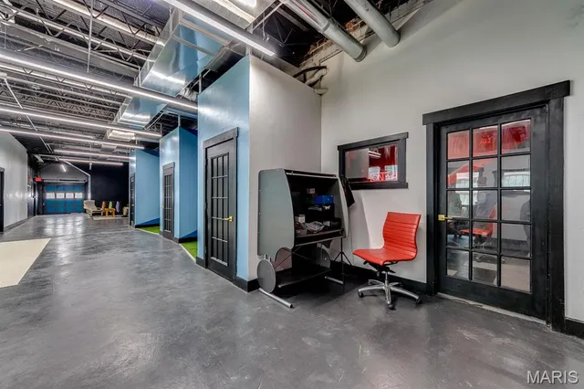 $975,000 | 3723 Commonwealth Avenue, Maplewood, MO 63143