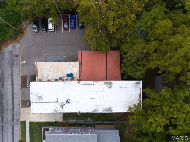 $975,000 | 3723 Commonwealth Avenue, Maplewood, MO 63143