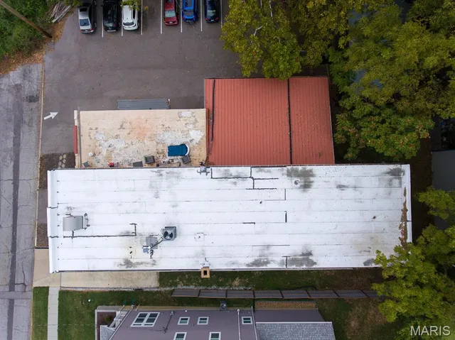 $975,000 | 3723 Commonwealth Avenue, Maplewood, MO 63143