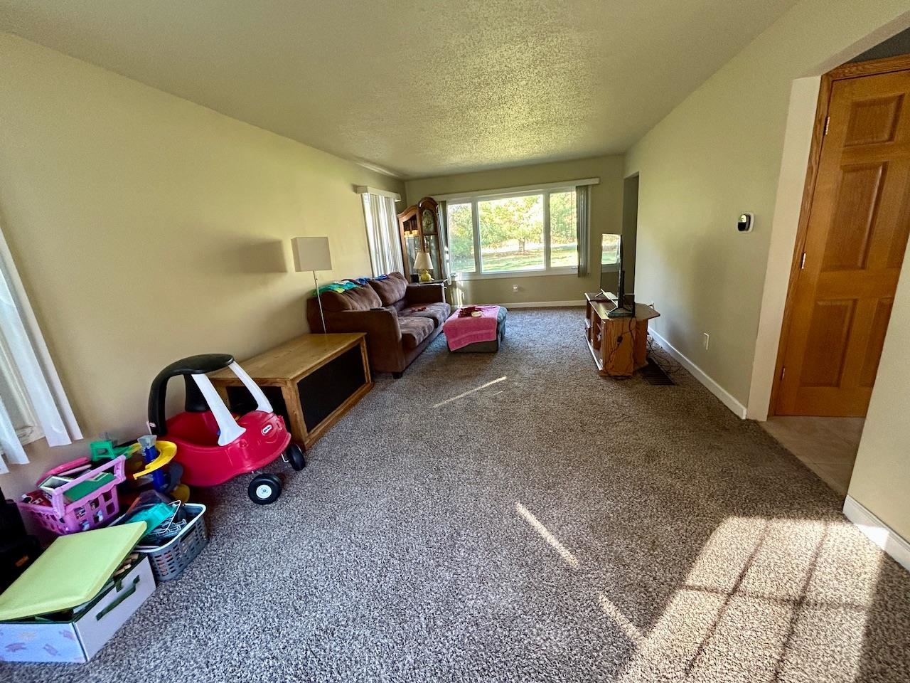 2655 West Weinert Road Coleman, MI 48618 - Photo 6 of 38 Gallery Image 6