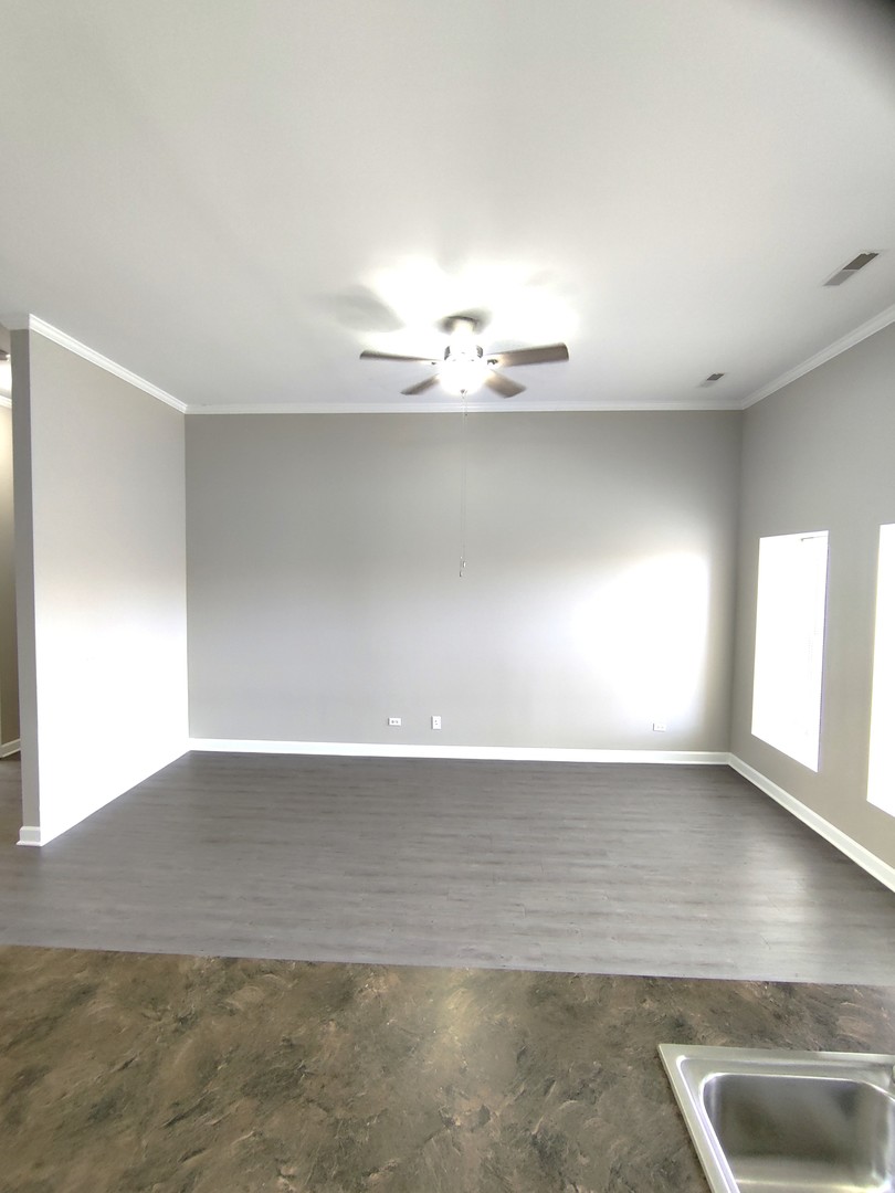 2026 North 3372nd Road, Unit 503 Ottawa, IL 61350 - Photo 18 of 49 a view of an empty room with window