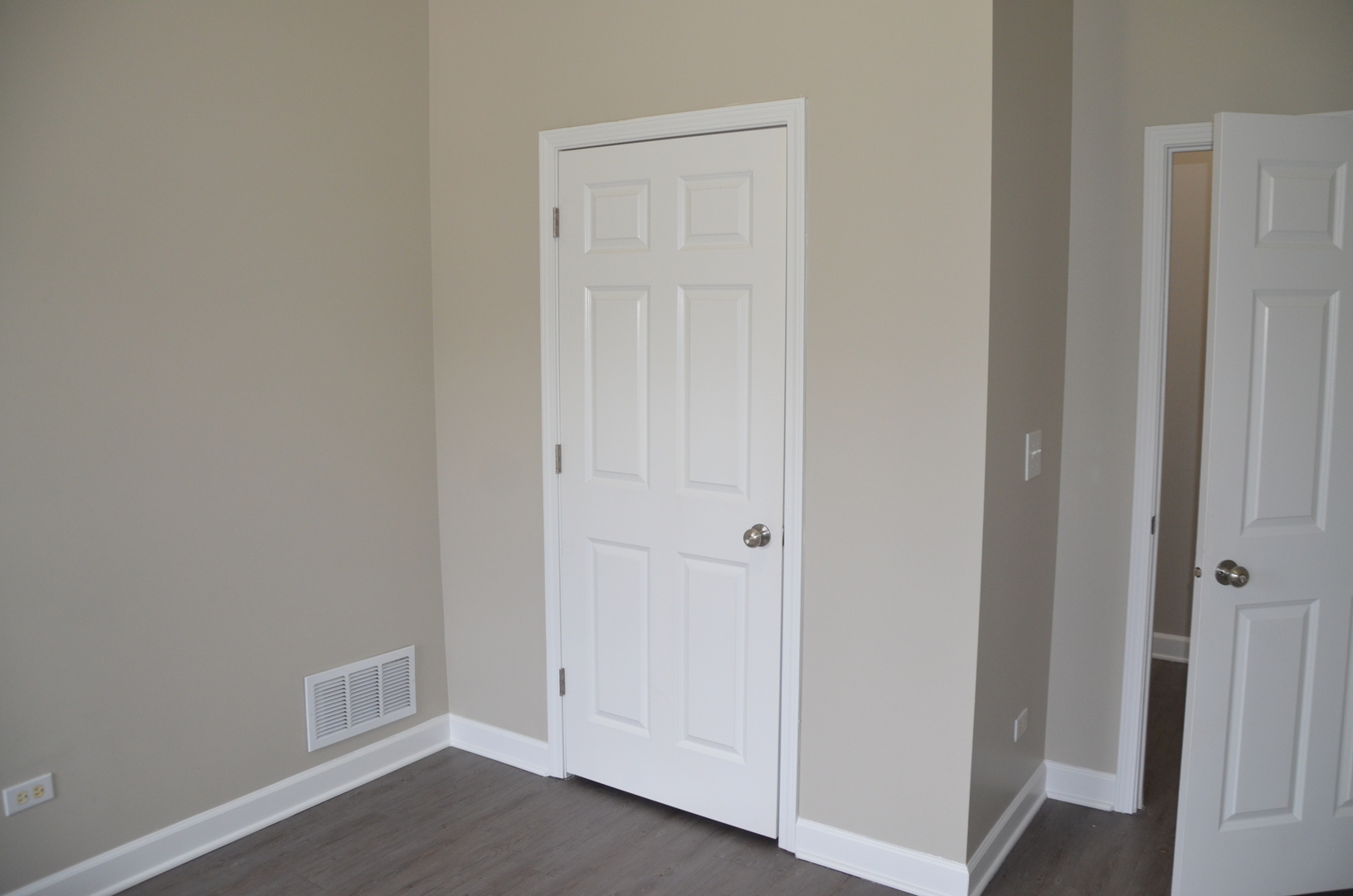 2026 North 3372nd Road, Unit 503 Ottawa, IL 61350 - Photo 38 of 49