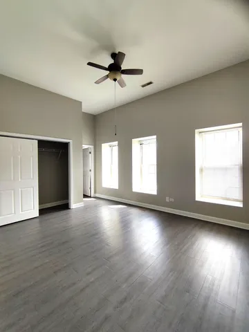 $1,425 | 2026 North 3372nd Road, Unit 503, Ottawa, IL 61350