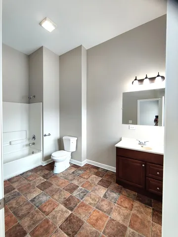 $1,425 | 2026 North 3372nd Road, Unit 503, Ottawa, IL 61350