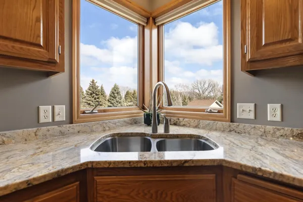 $609,900 | 20607 Jupiter Path, Lakeville, MN 55044