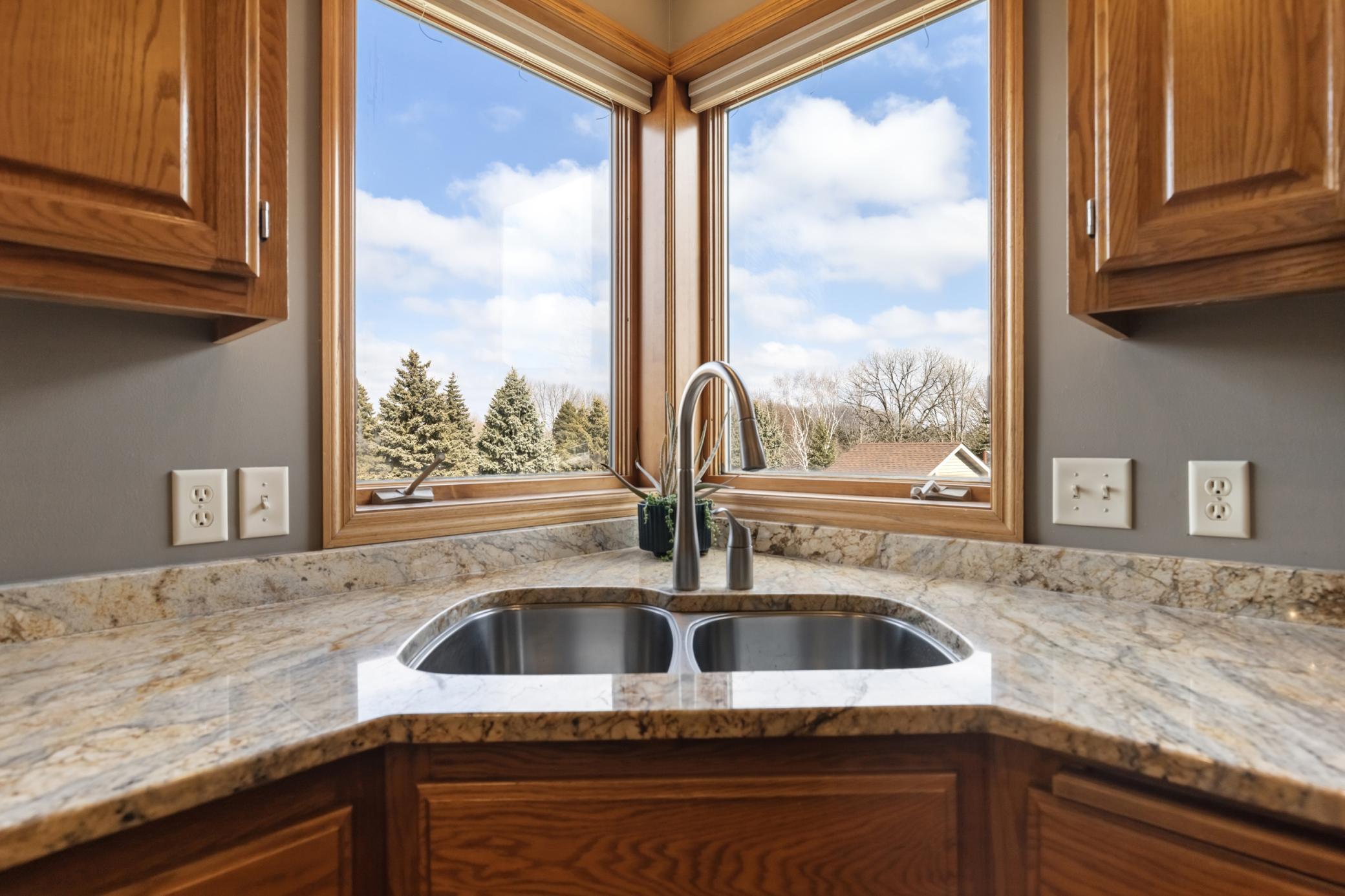 20607 Jupiter Path Lakeville, MN 55044 - Photo 11 of 48