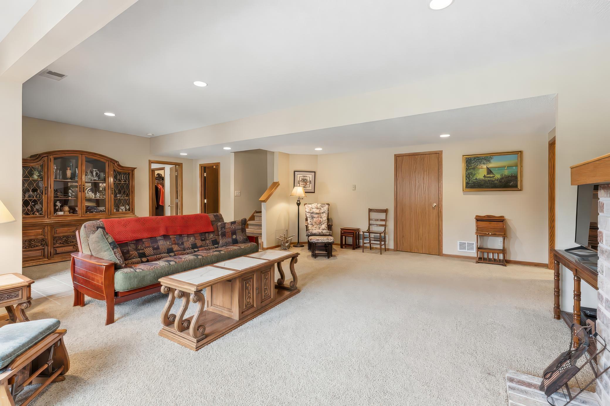 20607 Jupiter Path Lakeville, MN 55044 - Photo 33 of 48