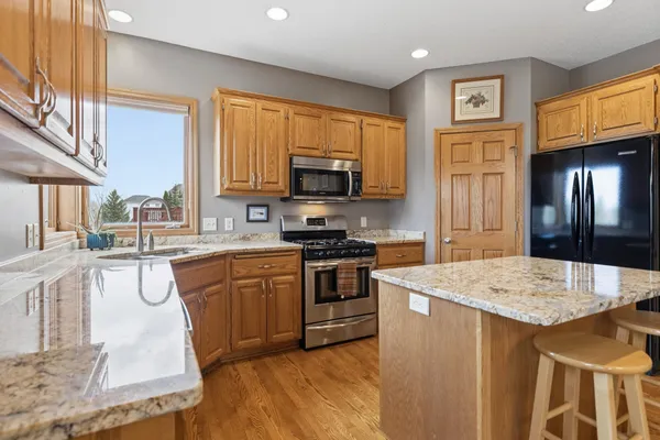 $609,900 | 20607 Jupiter Path, Lakeville, MN 55044