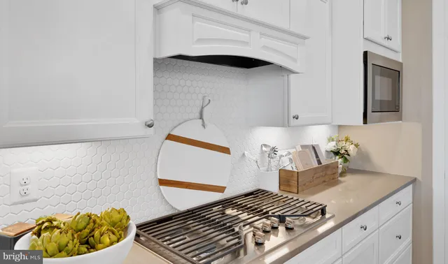 $1,100,000 | 33711 Hilltop Boulevard, Lewes, DE 19958