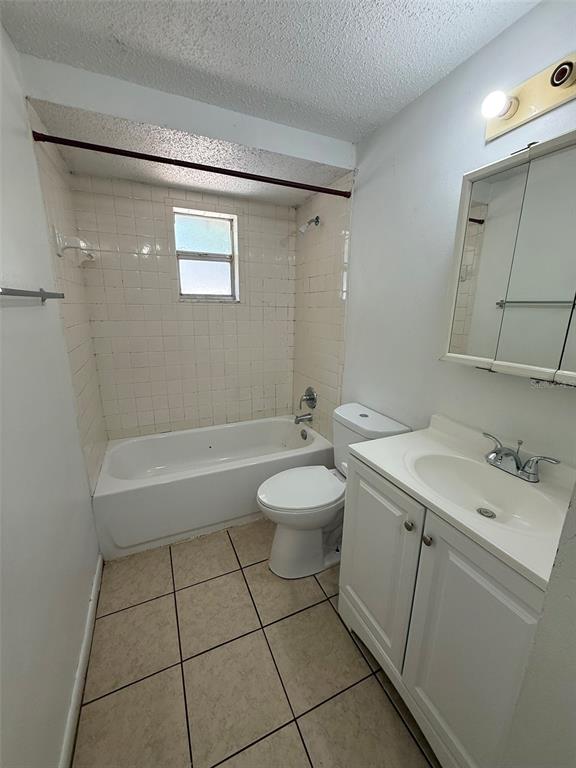 1008 Melrose Street, Unit B Seffner, FL 33584 - Photo 11 of 17