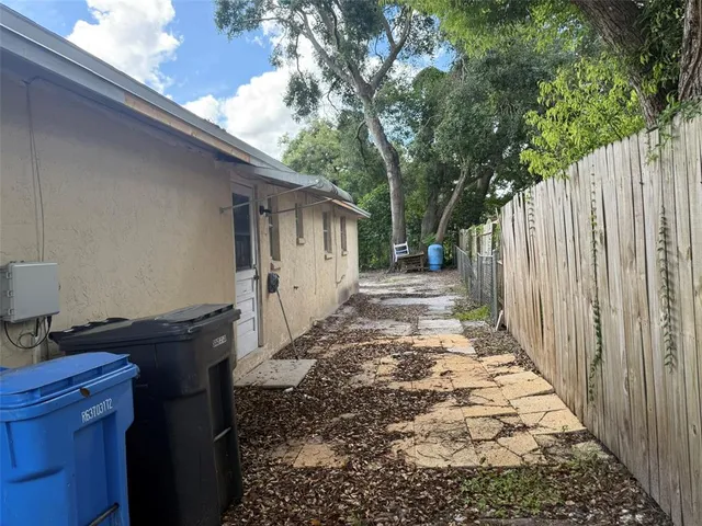 $1,350 | 1008 Melrose Street, Unit B, Seffner, FL 33584