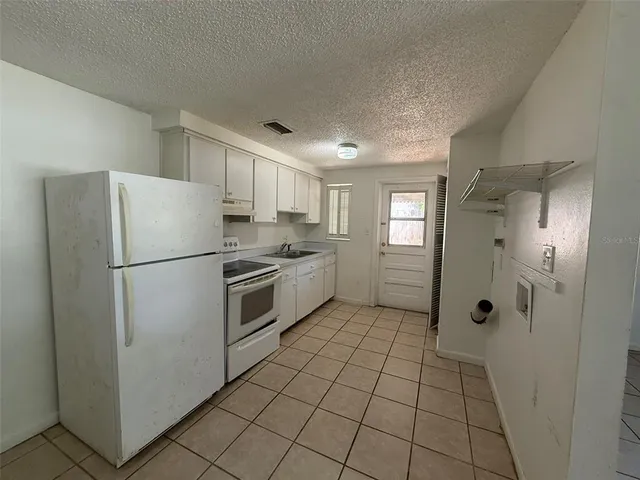$1,350 | 1008 Melrose Street, Unit B, Seffner, FL 33584