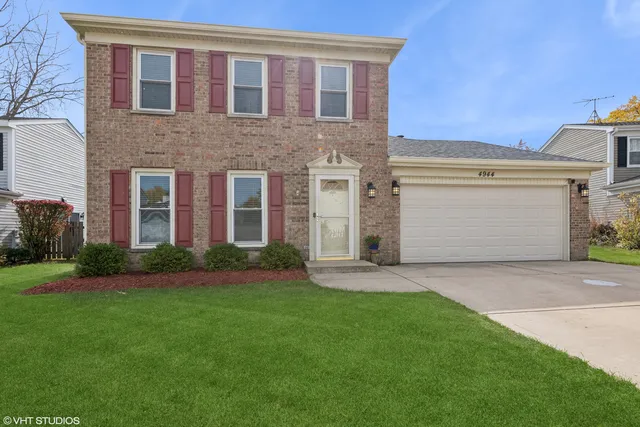 $435,000 | 4944 Somerton Drive, Hoffman Estates, IL 60010