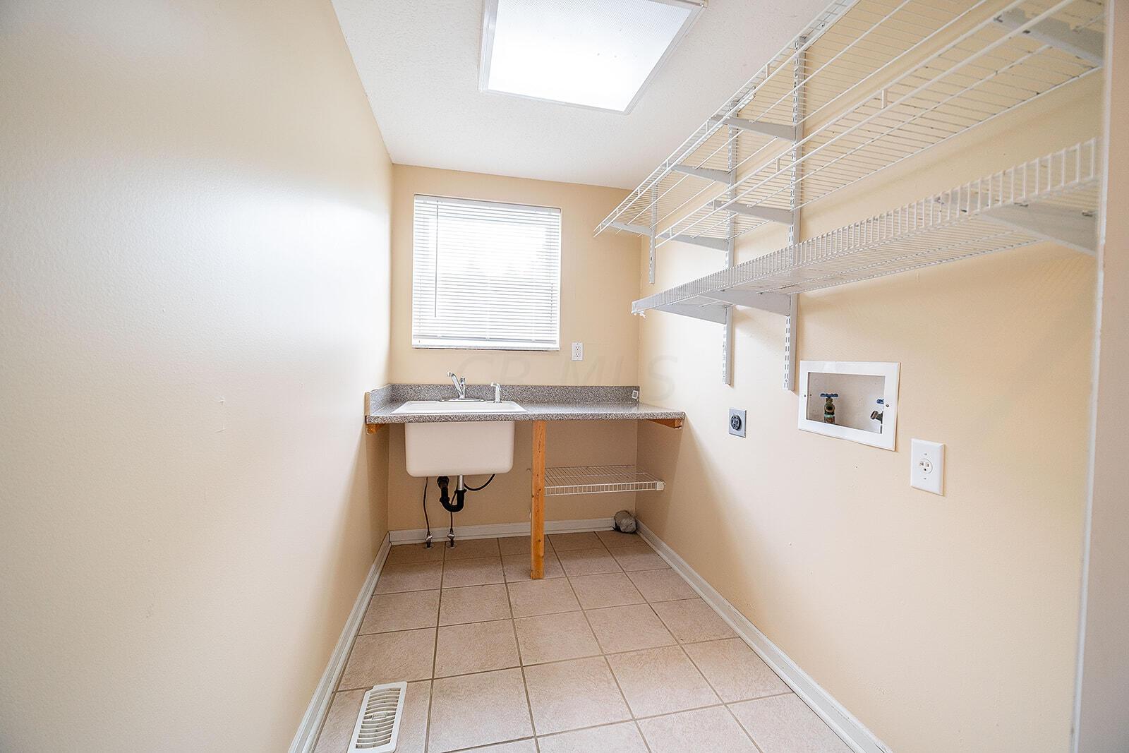 6263 Post Road Dublin, OH 43017 - Photo 30 of 79 !st Floor Laundry