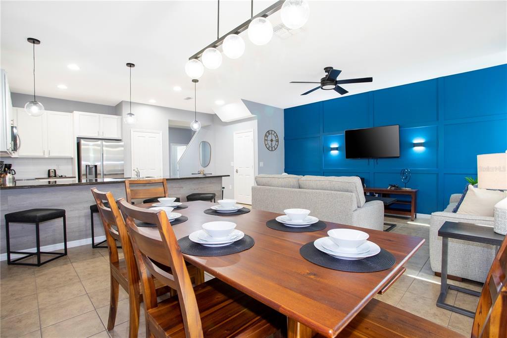 3181 Tocoa Circle Kissimmee, FL 34746 - Photo 32 of 87 a view of a dining room with furniture