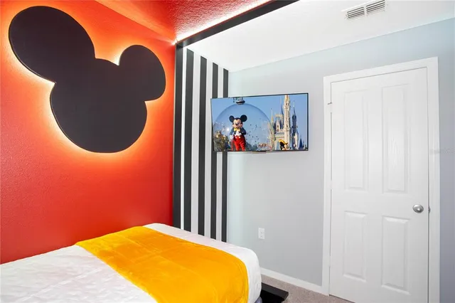 $2,600 | 3181 Tocoa Circle, Kissimmee, FL 34746