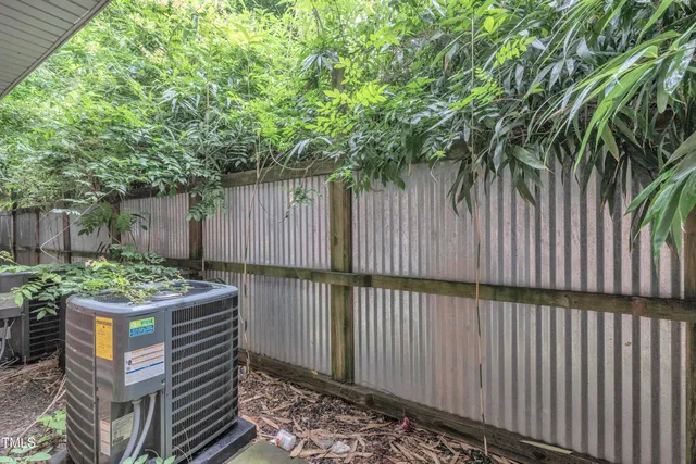 a view of a hallway with elevator