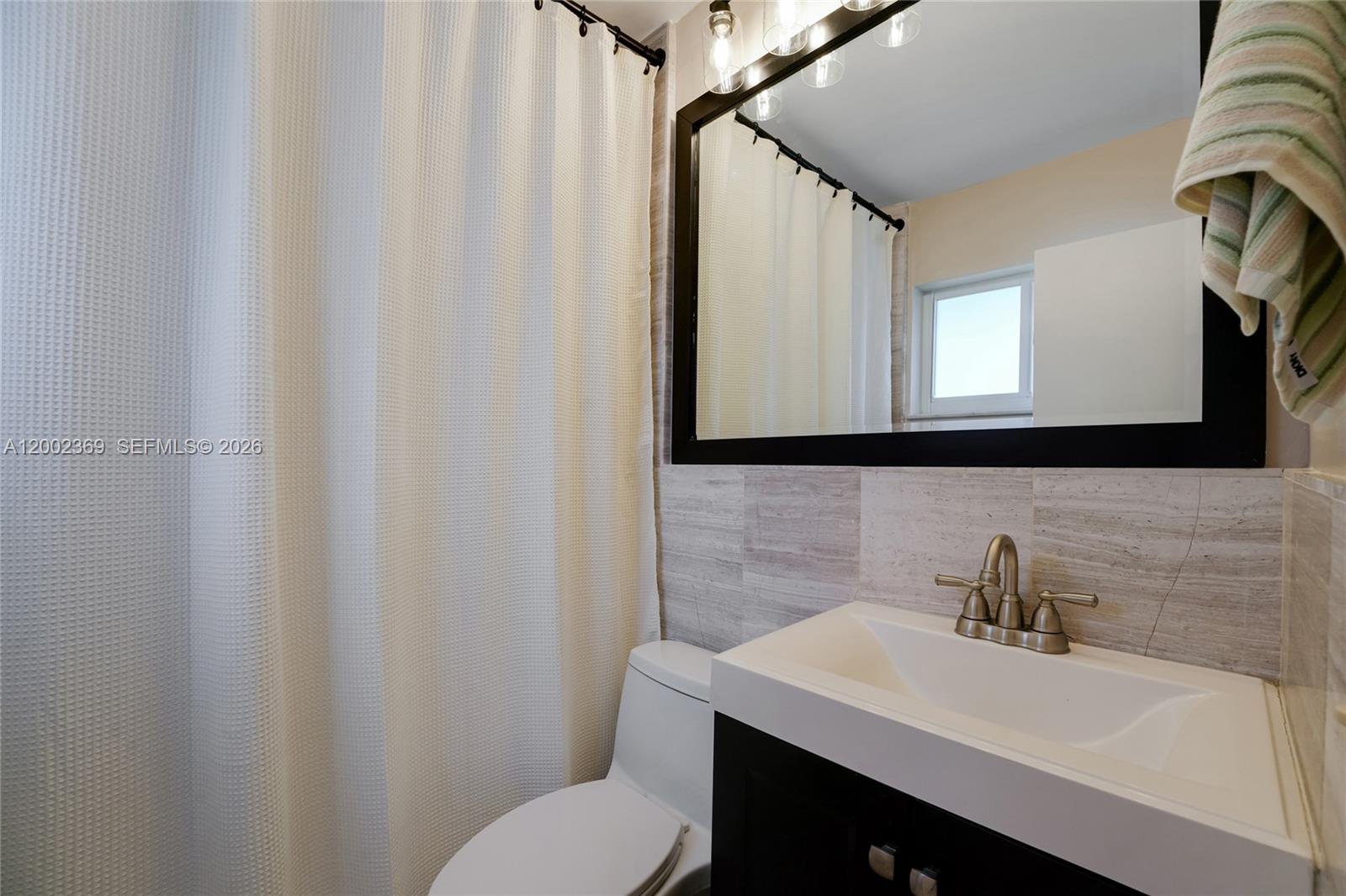 11705 Southwest 97th Court Miami, FL 33176 - Photo 15 of 30