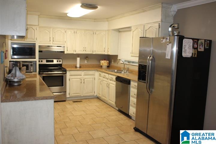 2455 16th Street Calera, AL 35040 - Photo 4 of 12