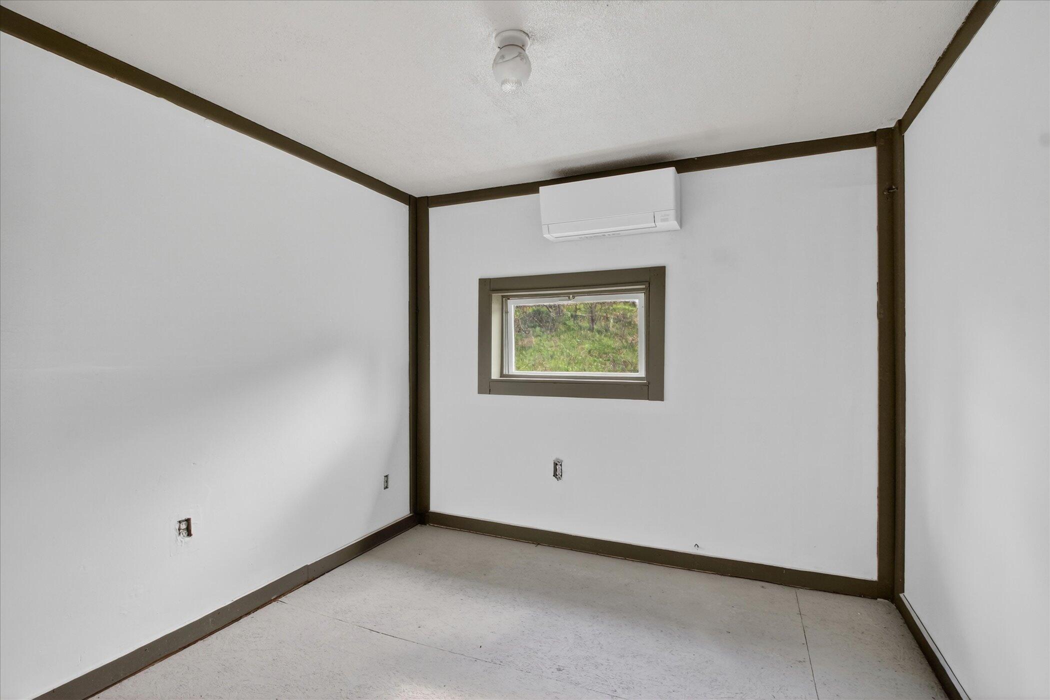 18426 14 Mile Road Leroy, MI 49655 - Photo 13 of 40 20-104-N-Andrea-Ln-St-Louis-Windowstill