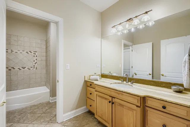 $1,250,000 | 3513 Deep Wood Drive, Crystal Lake, IL 60012