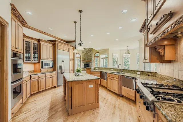 $1,250,000 | 3513 Deep Wood Drive, Crystal Lake, IL 60012