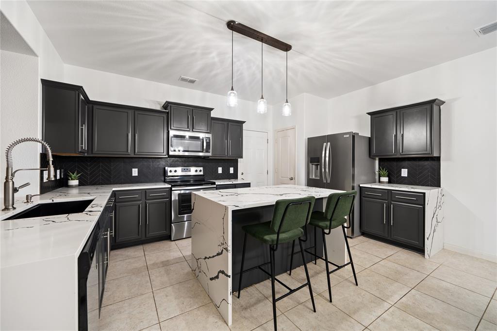 125 Curt Street Anna, TX 75409 - Photo 8 of 34