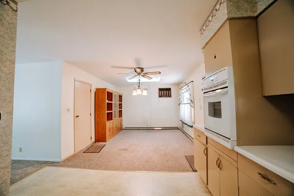 $99,900 | 100 West Herron Court, Watseka, IL 60970