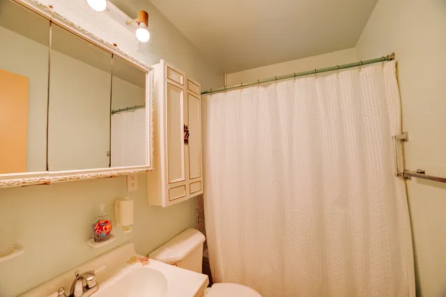 $99,900 | 100 West Herron Court, Watseka, IL 60970