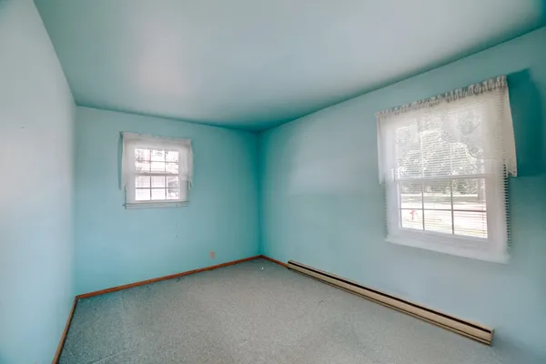 $99,900 | 100 West Herron Court, Watseka, IL 60970
