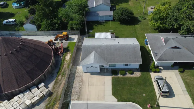 $99,900 | 100 West Herron Court, Watseka, IL 60970