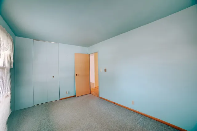 $99,900 | 100 West Herron Court, Watseka, IL 60970