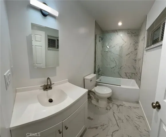 $3,299 | 18654 Runnymede Street, Reseda, CA 91335