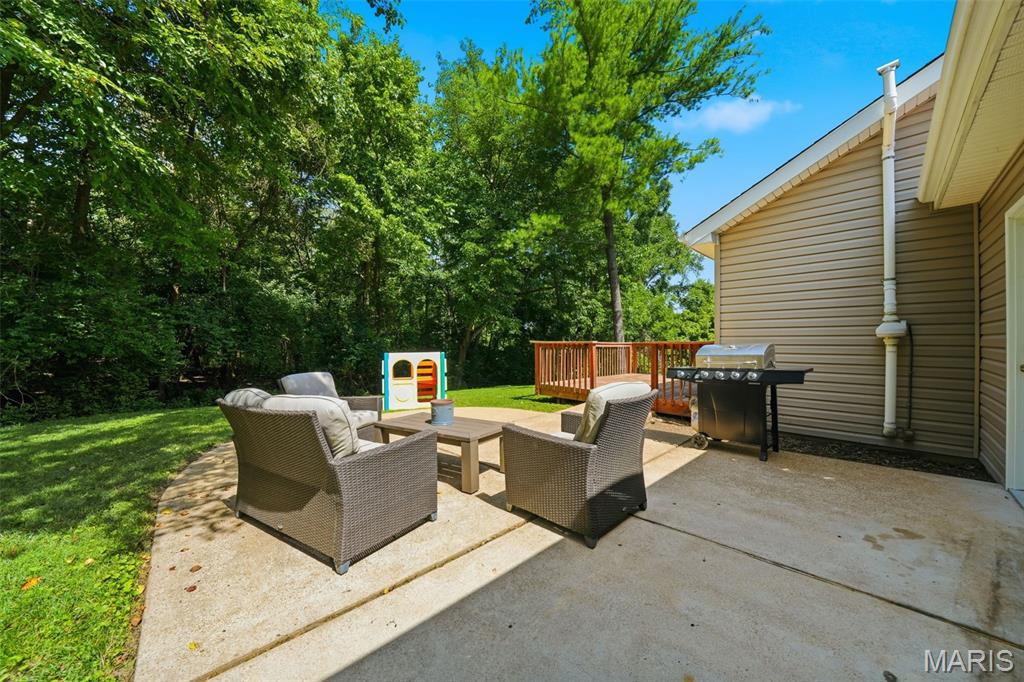 16129 Castlerea Boulevard Ballwin, MO 63021 - Photo 28 of 31