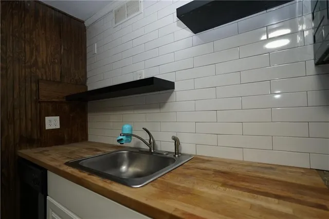 $700 | 528 Rankin Street Northeast, Atlanta, GA 30308