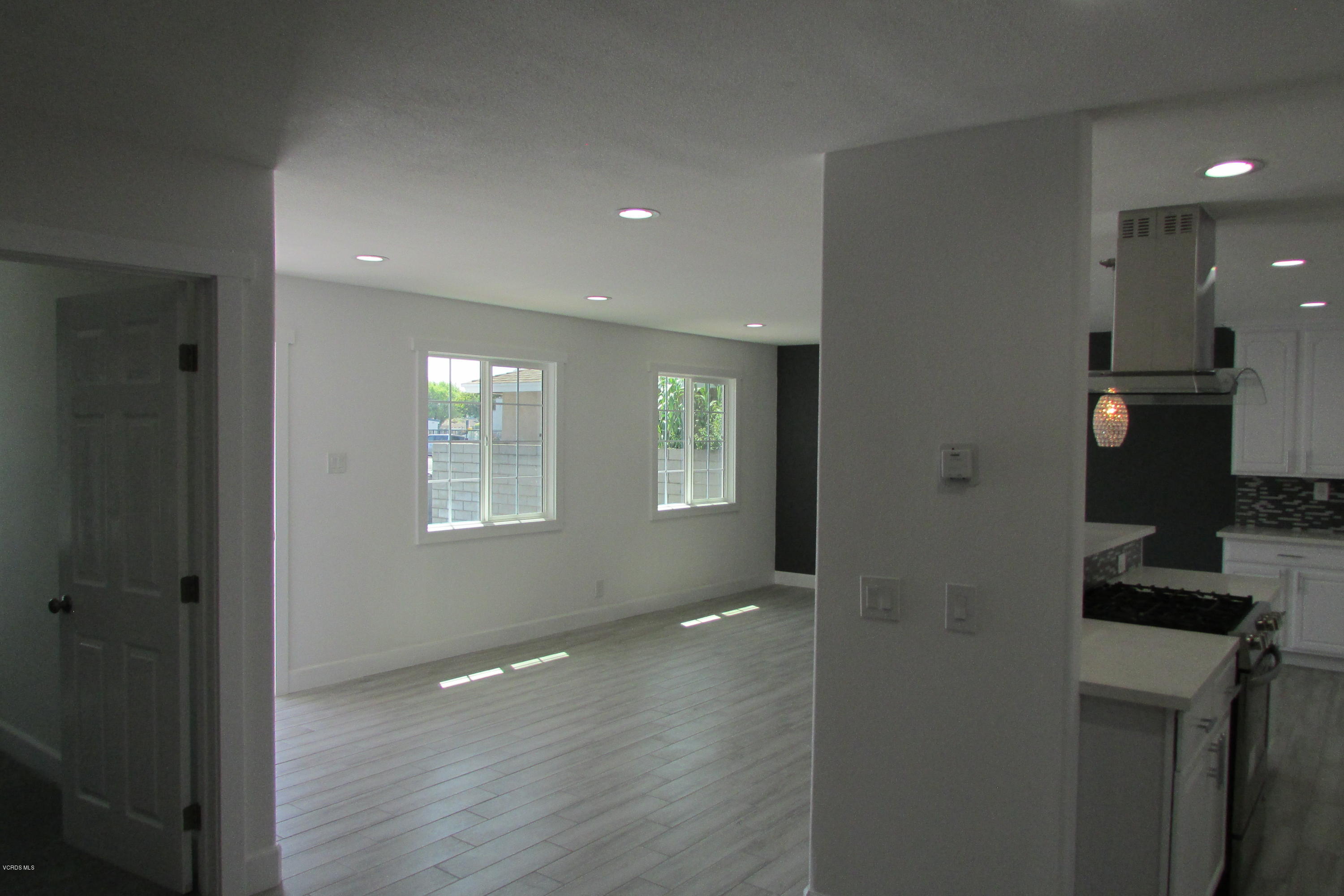 3139 Napa Street Oxnard, CA 93033 - Photo 18 of 42 IMG_4969