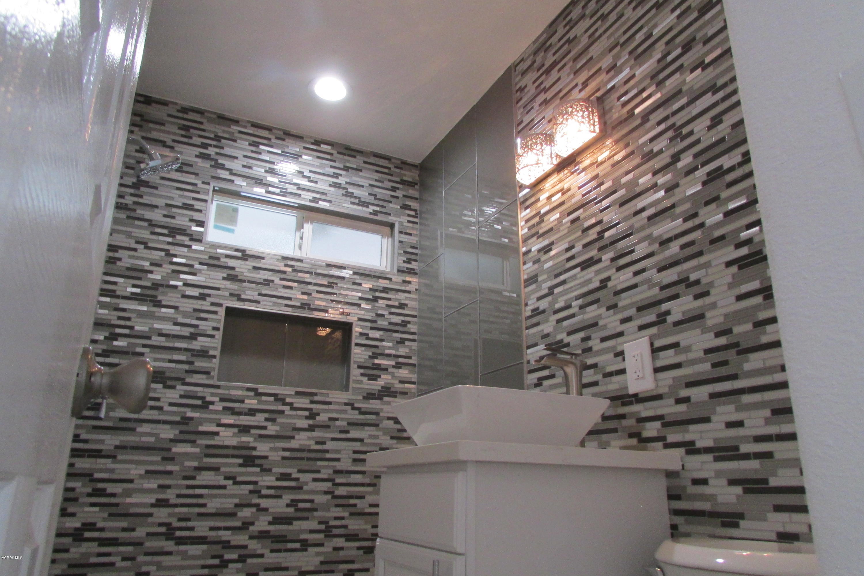 3139 Napa Street Oxnard, CA 93033 - Photo 20 of 42 IMG_4971