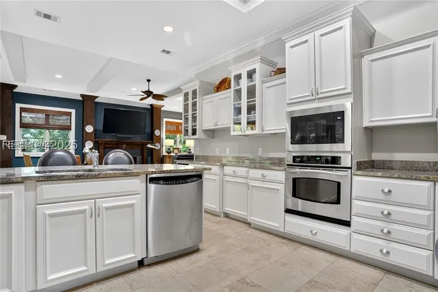 $1,099,000 | 6 Litchfield Court, Okatie, SC 29909