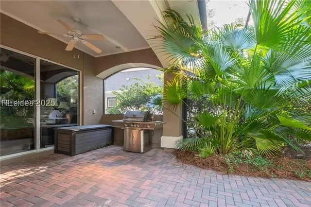 $1,099,000 | 6 Litchfield Court, Okatie, SC 29909