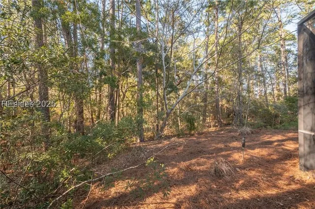 $1,099,000 | 6 Litchfield Court, Okatie, SC 29909