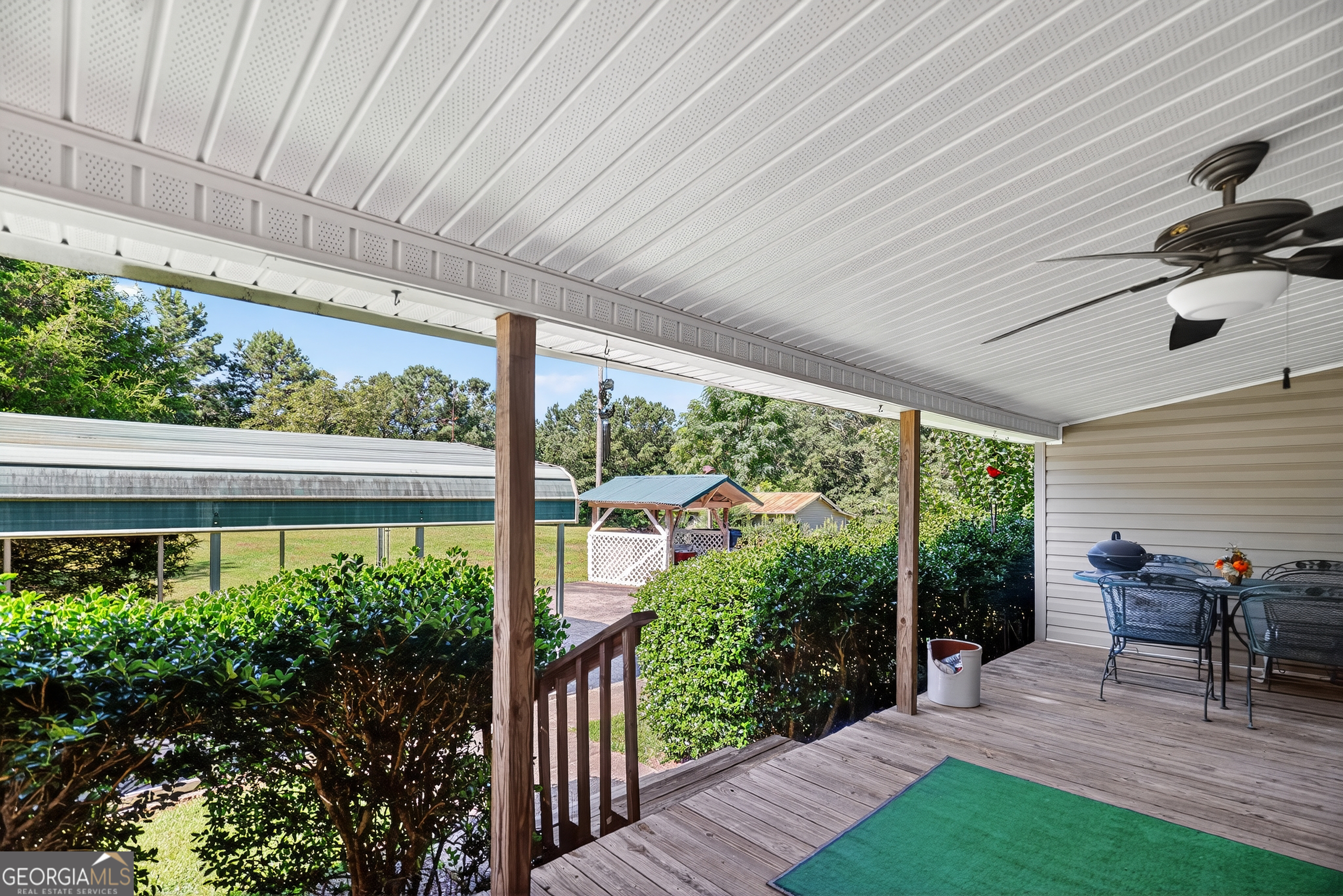 709 Vernon Ferry Road LaGrange, GA 30240 - Photo 19 of 27 a view of a patio with furniture