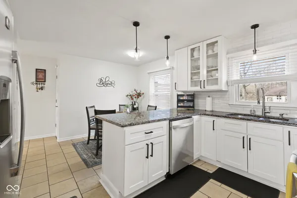 $499,900 | 7832 Buckskin Drive, Indianapolis, IN 46250