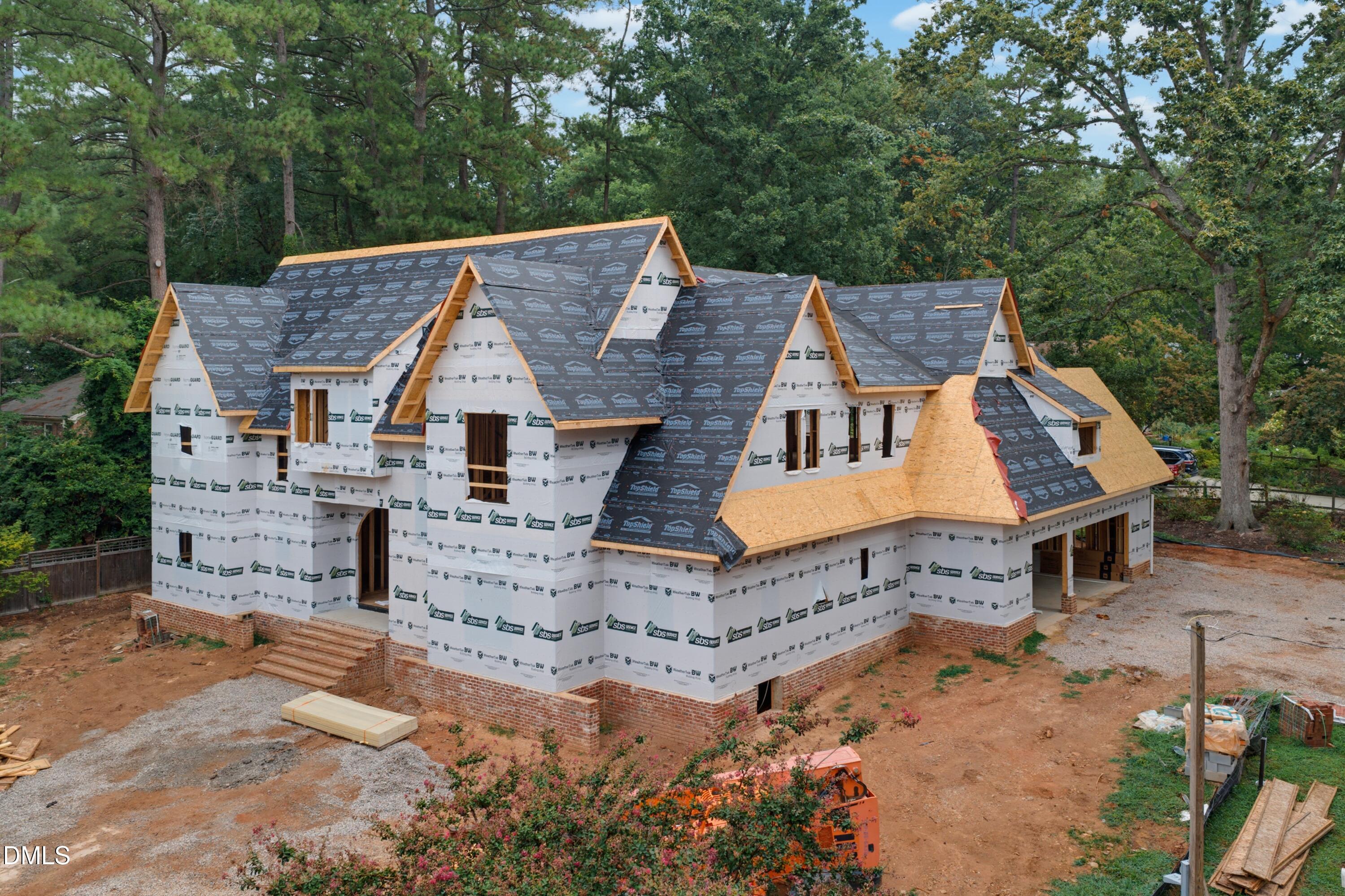 4500 Wilkes Street Raleigh, NC 27609 - Photo 4 of 52 DJI_20260828082912_0004_D