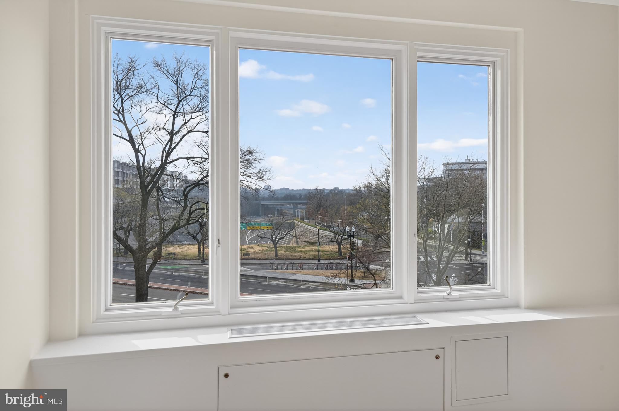 2475 Virginia Avenue Northwest, Unit 429 Washington, DC 20037 - Photo 9 of 27 a view of a window in a room