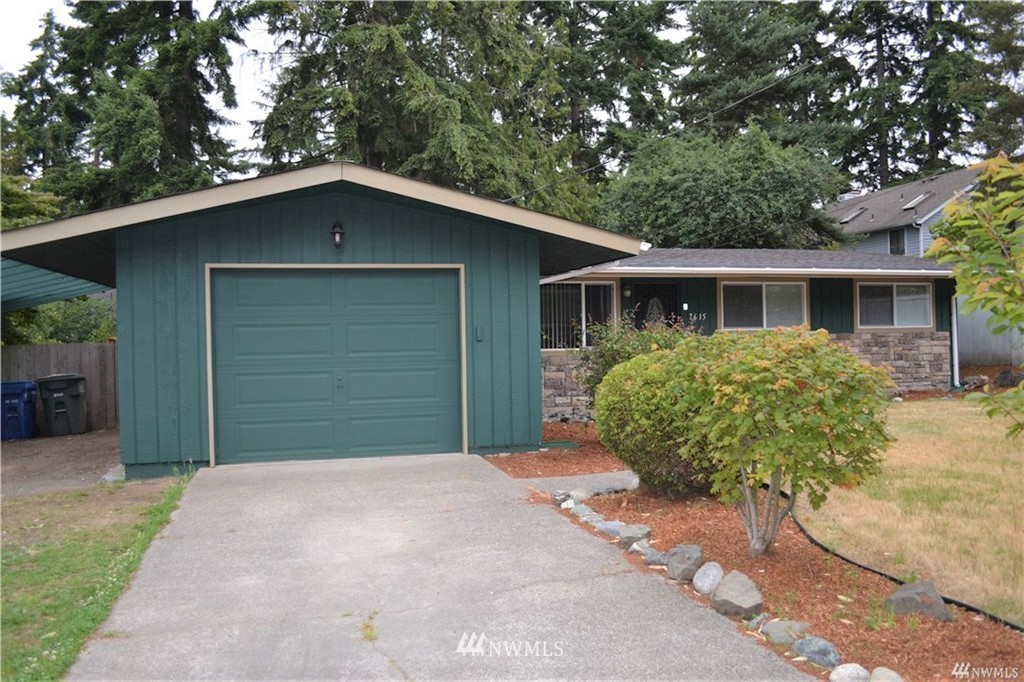 7615 201st Street Southwest Edmonds, WA 98026 - Photo 2 of 21 Gallery Image 2