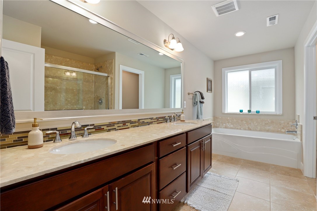 17819 33rd Avenue Southeast Bothell, WA 98012 - Photo 24 of 37